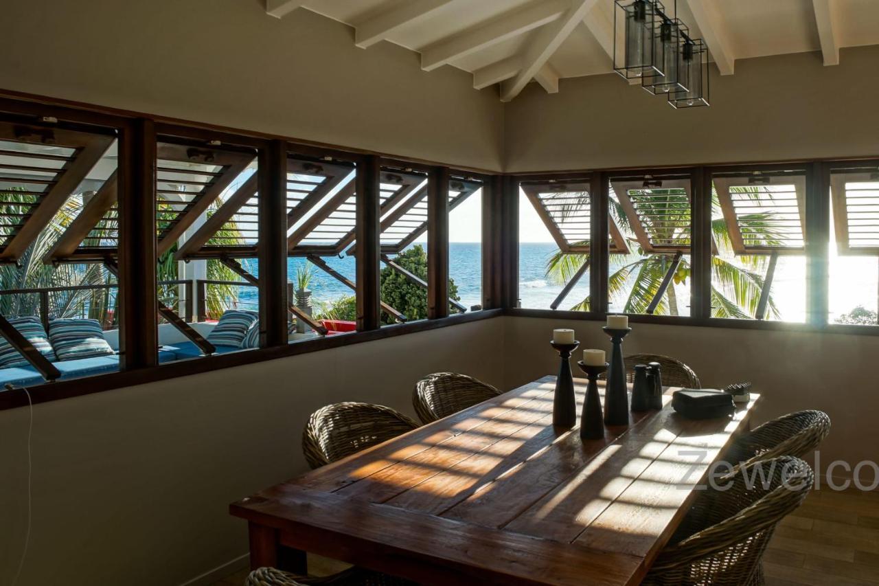 Villa Sea Front